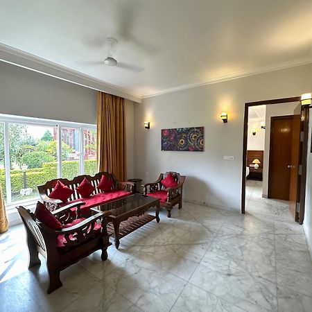 A S Hotels Κχατζουράχο Εξωτερικό φωτογραφία